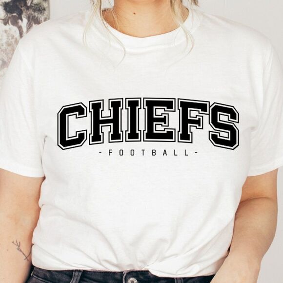 Chiefs Football NFL NEW white short sleeve shrit - Picture 1 of 1